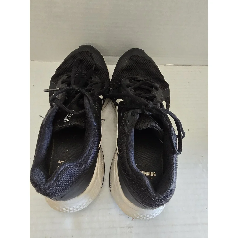 Nike run swift